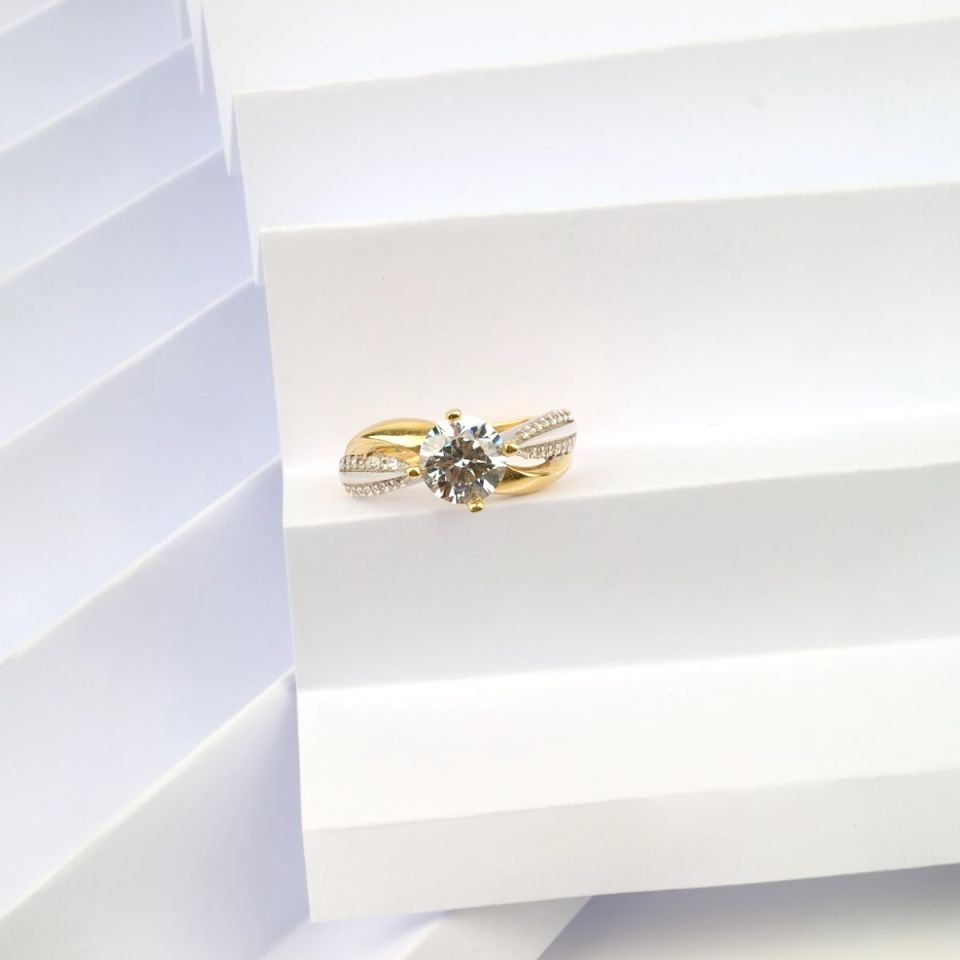 14K Gold Spiral Solitaire Ring