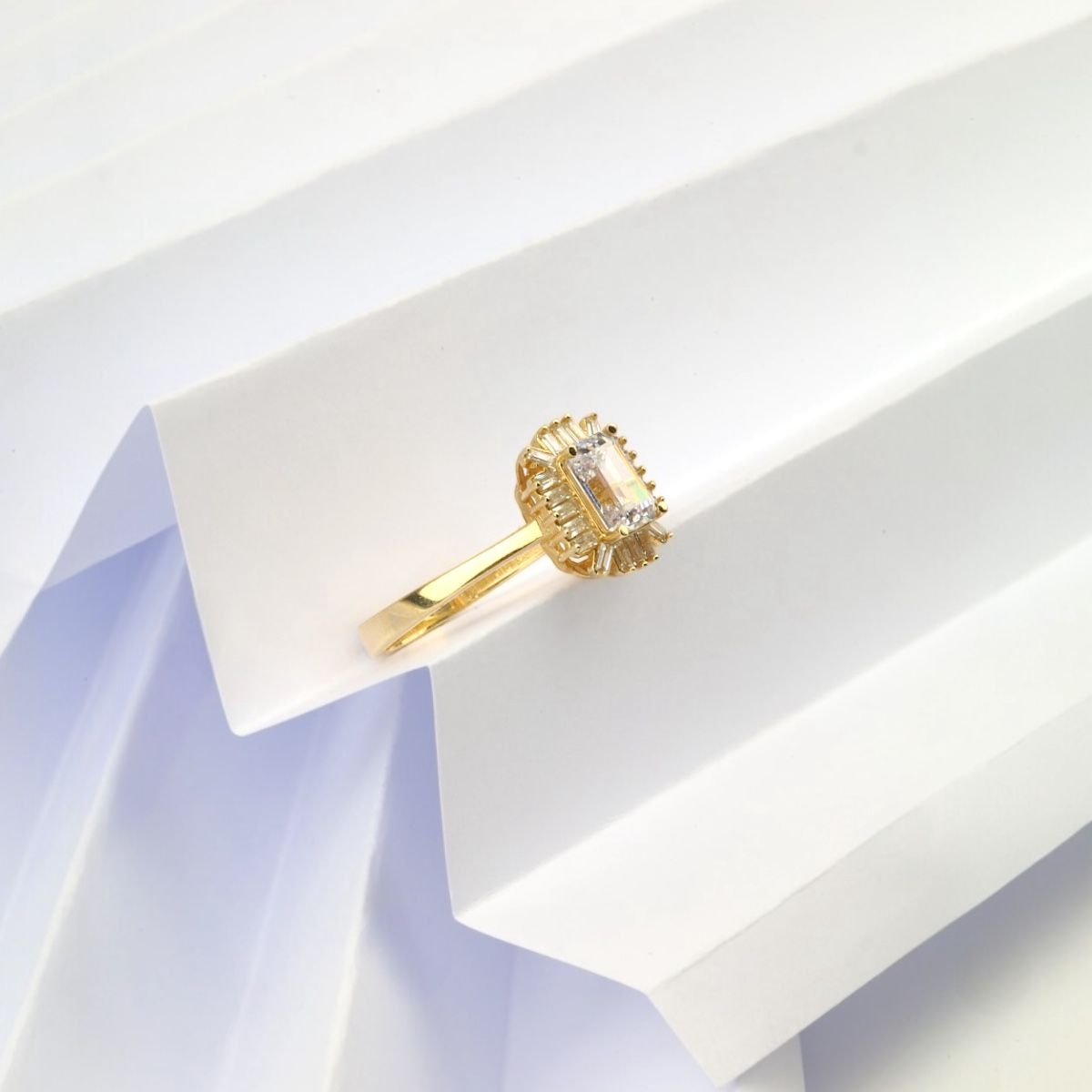 14K Gold Stone Edge Baguette Ring
