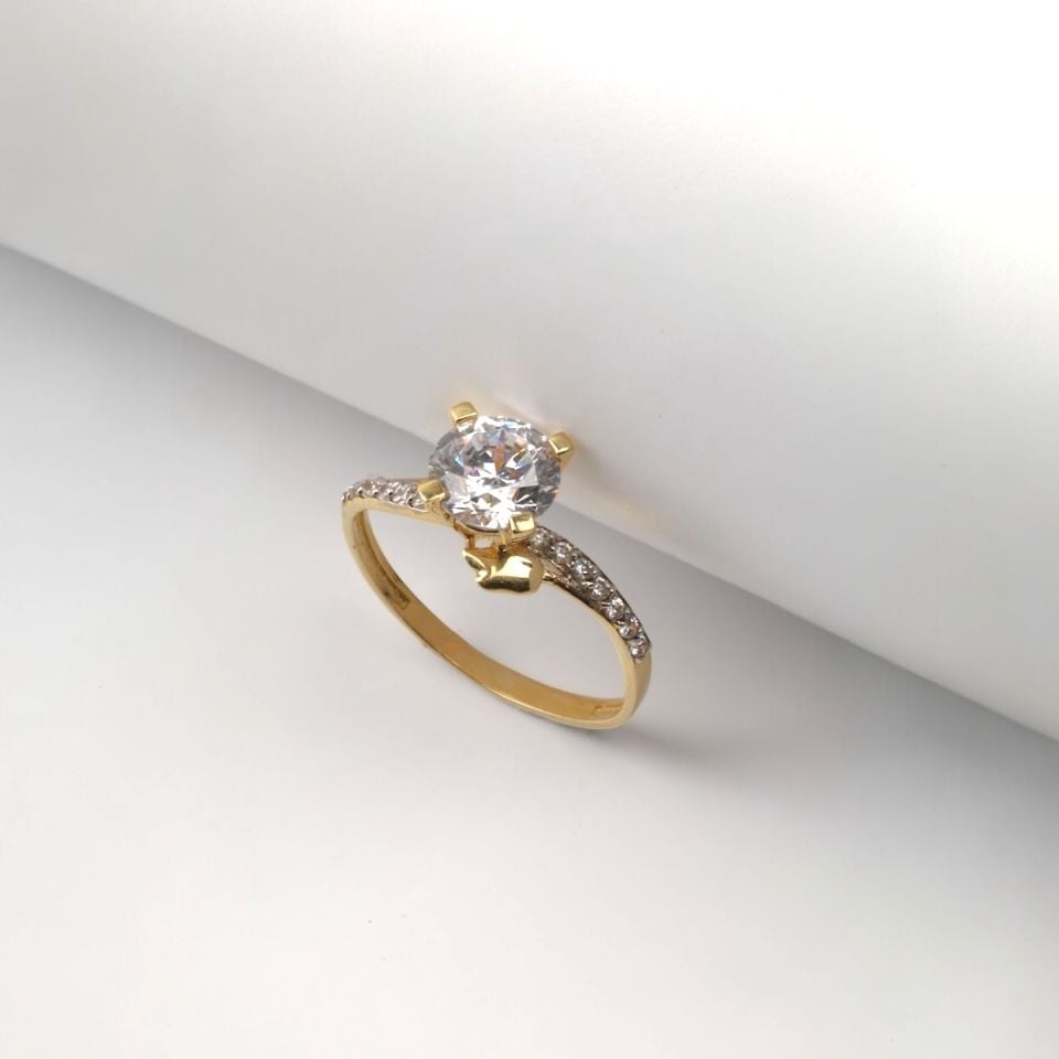 14 Carat Gold Tulip Detailed Solitaire
