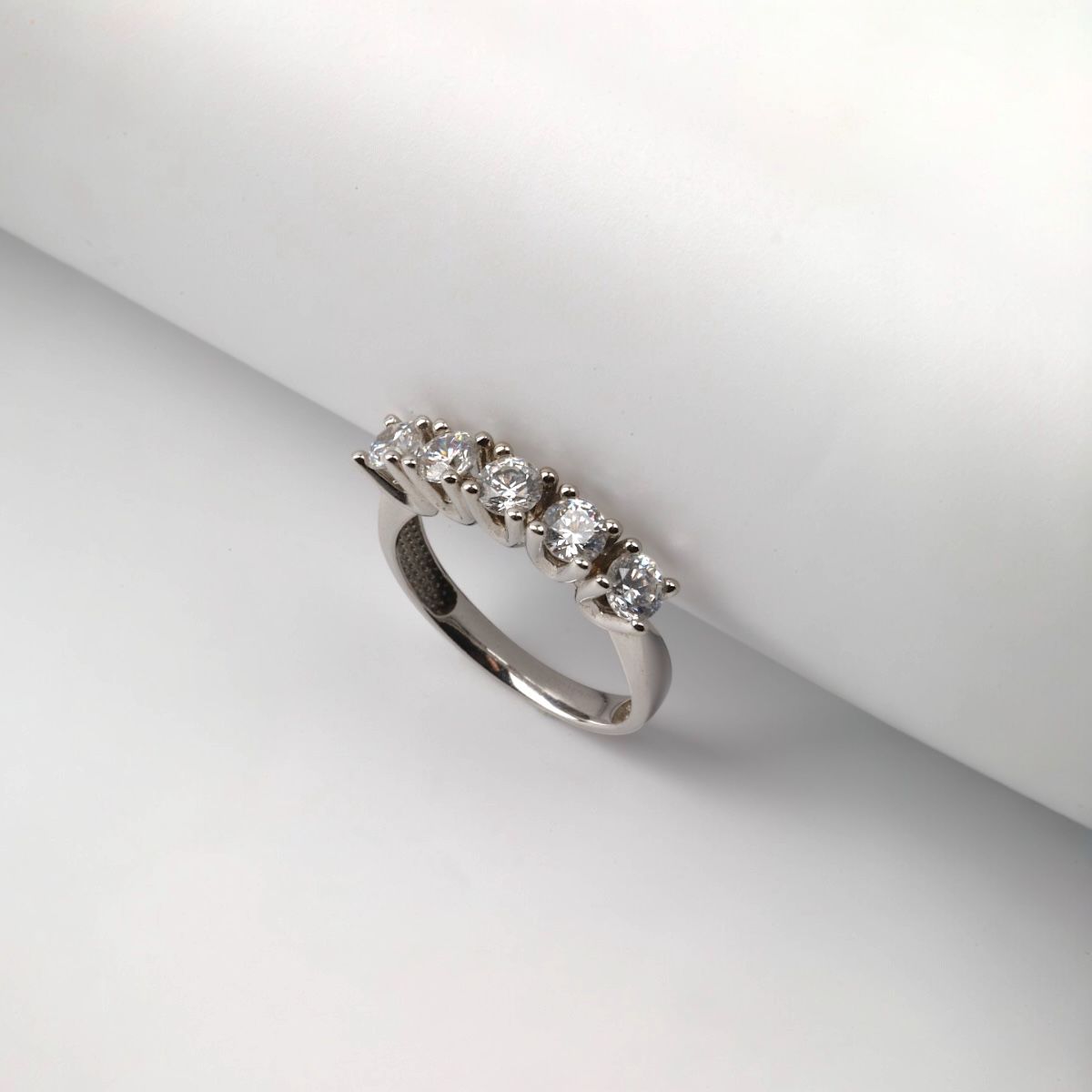 14 Carat Gold Five Stone Ring