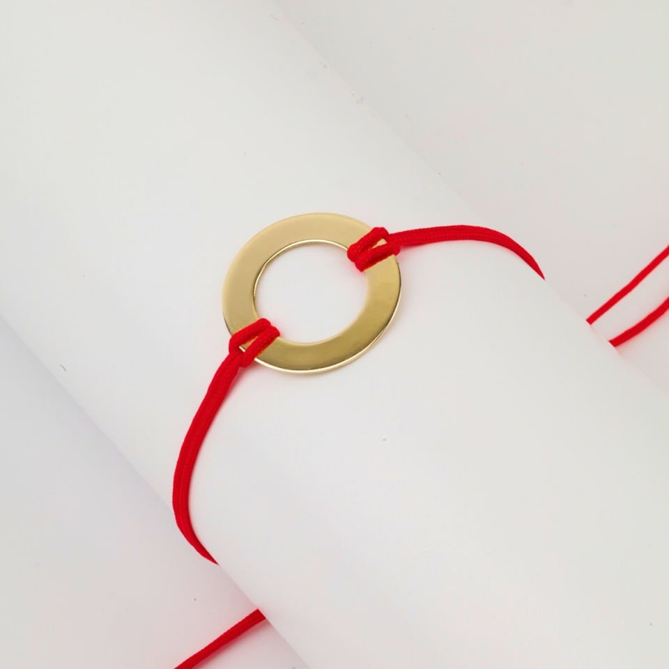 14 Carat Gold Circle Figured Red Thread Bracelet