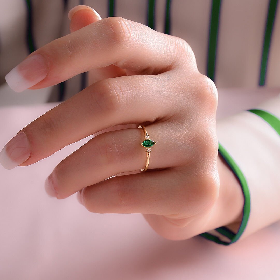 14 Carat Gold Marquise Stone Ring