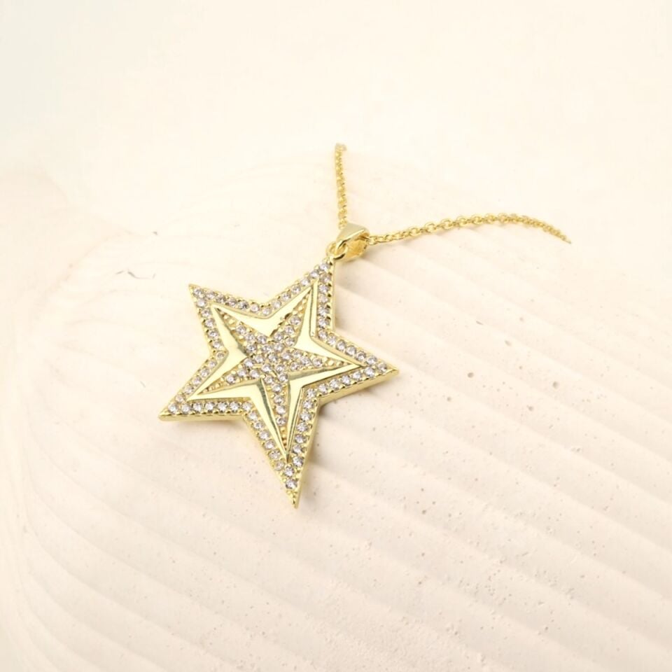 14 Ayar Altın Yıldız Kolye